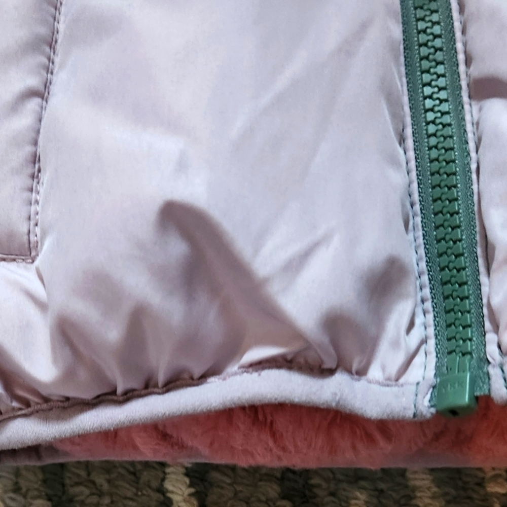 SWISS TECH PUFFER COAT FUR LINED- 18 MONTH - Picture 6 of 8